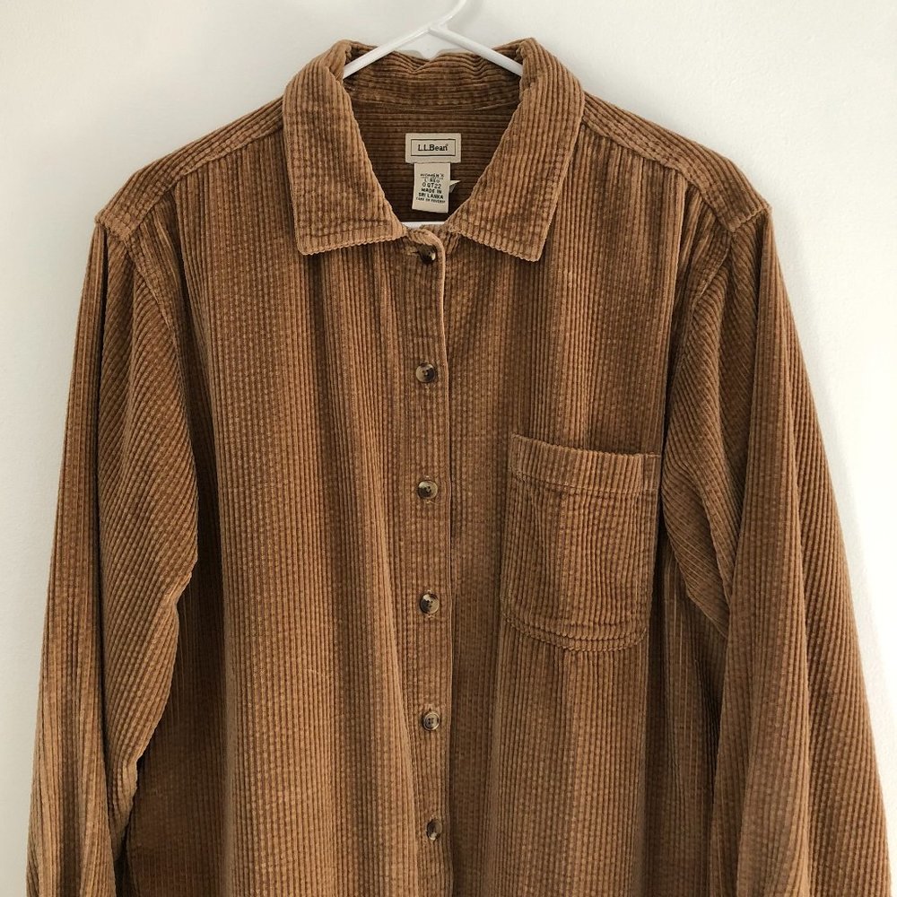 Vintage L.L. Bean brown corduroy button down - Women's size L